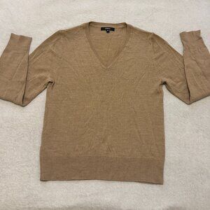 Quince 100% Mongolian Cashmere V-Neck Sweater Size Small
